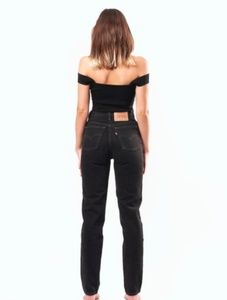 Levi High Waisted Jeans